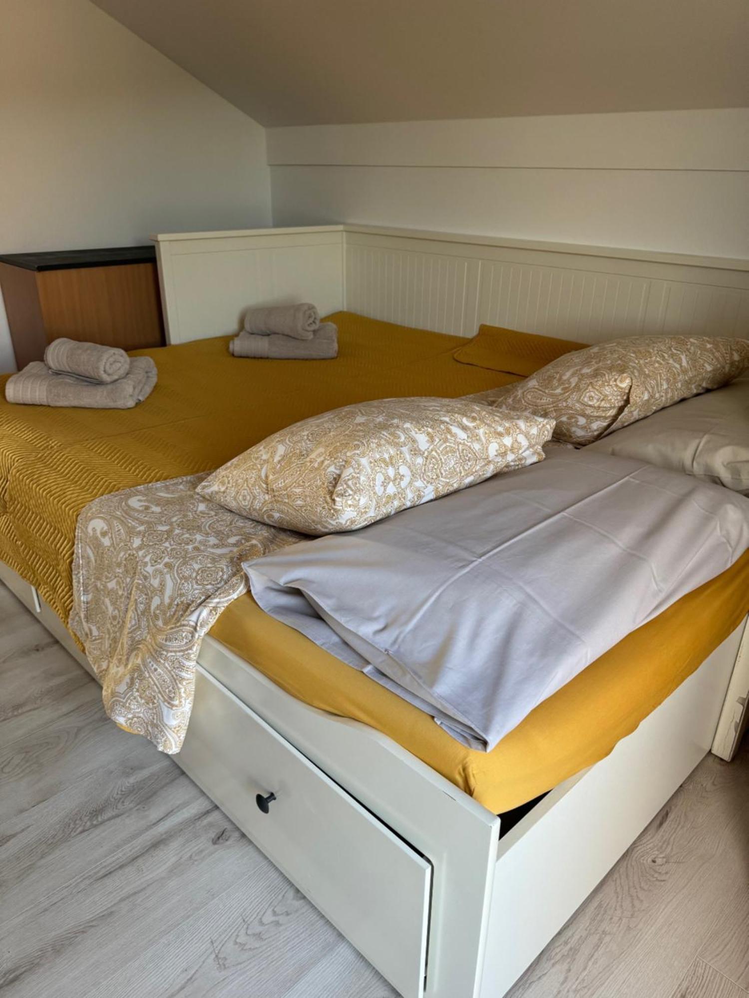 Apartment Iva Supetarska Draga
