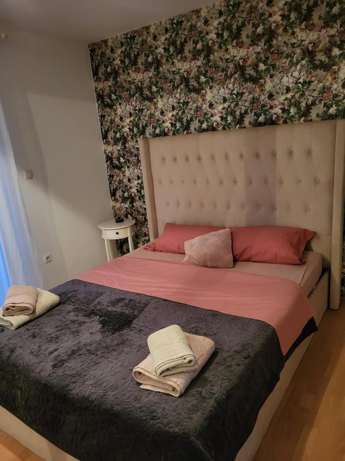 Iva Apartment